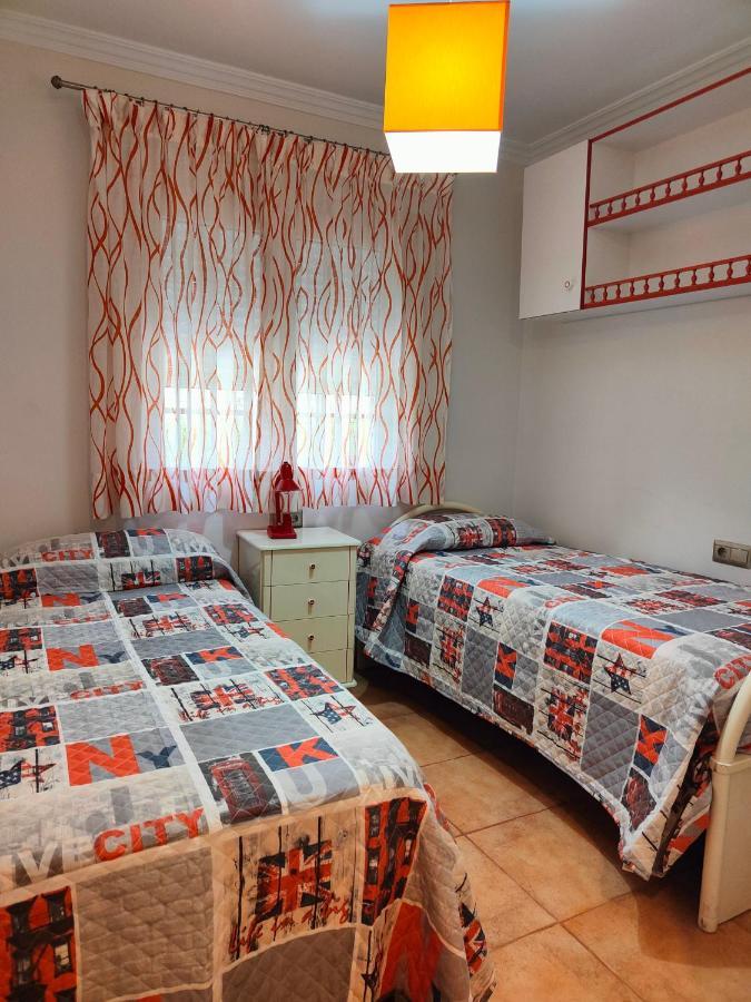 Apartamento zona playa de burriana con terraza Nerja Exterior foto